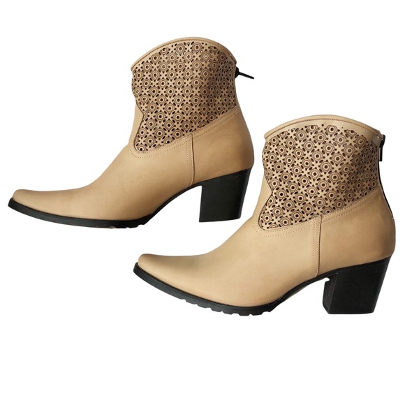 New Artemis Handmade Light Tan Leather Coastal Cowgirl Ankle Boot 39 - Picture 3 of 12